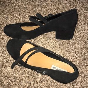 Steve Madden Low Wedge Black Close Toes Shoes